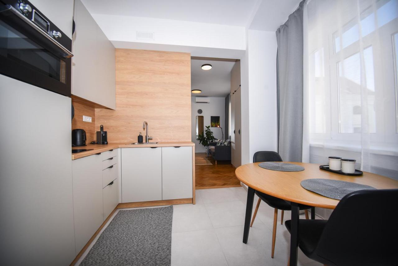City Center Studio - Comfy & Modern Μπρατισλάβα Εξωτερικό φωτογραφία
